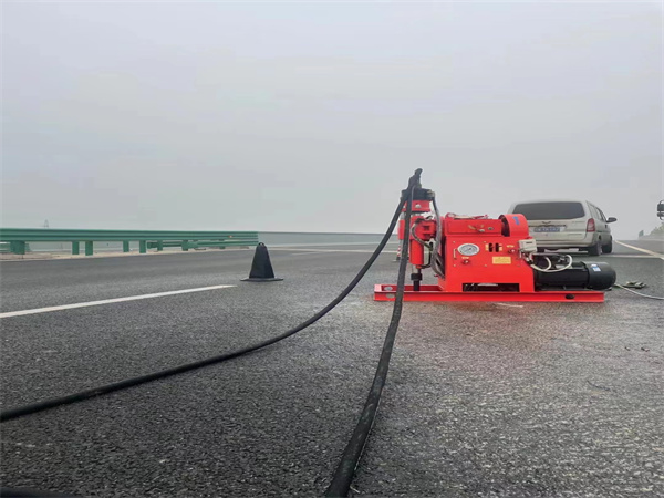 浩口镇马路路基路面开裂下沉注浆加固灌浆